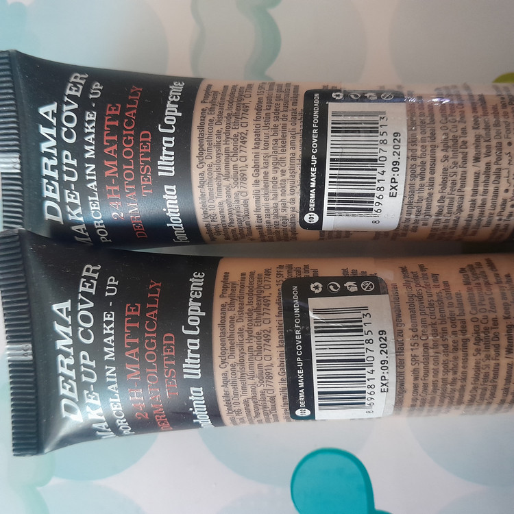 کرم پودرگابرینی مات و مخملی ضدآفتاب spf15 کاورعالی